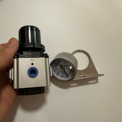 Airtac GVR200-08: Vacuum Pressure Regulator - GVR20008