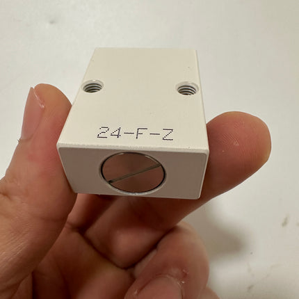 Airtac S3B-06: Manual Valve. 3 Way - S3B06