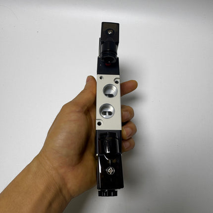 Airtac 4V320-10: Solenoid Air Valve - 4V32010E-W