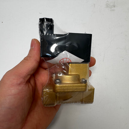 Airtac 2W150: 2 Way Solenoid Valve - 2W15015B