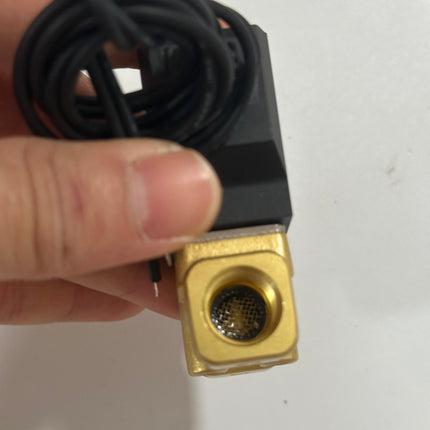 Airtac 2W030-08: 2 Way Solenoid Valve - 2W03008BIG