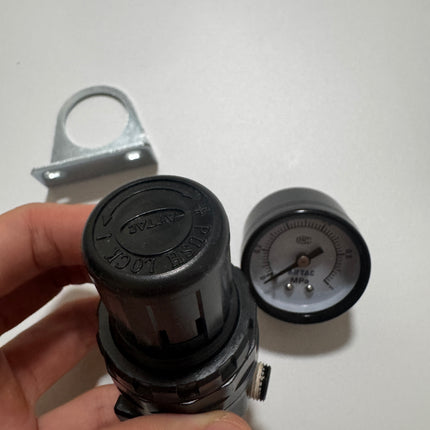 Airtac SR: Air Pressure Regulator - SR200061