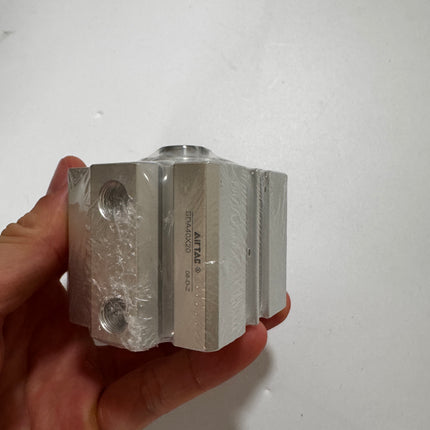 Airtac SDA: Compact Cylinder,Double Acting - SDA40X20