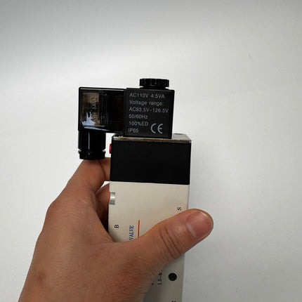 Airtac 4V420-15: Solenoid Air Valve - 4V42015CG