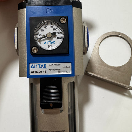 Airtac  GFR Series: Pressure regulating filter  - GFR30015AF2G