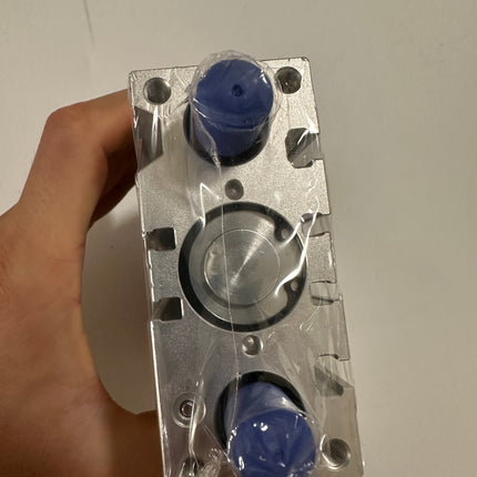 Airtac  TCL,TCM Series: Compound Type Three Axis Cylinder  - TCL25X100S