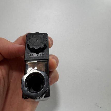 Airtac 2V025-08: 2 Way Solenoid Valve - 2V02508E