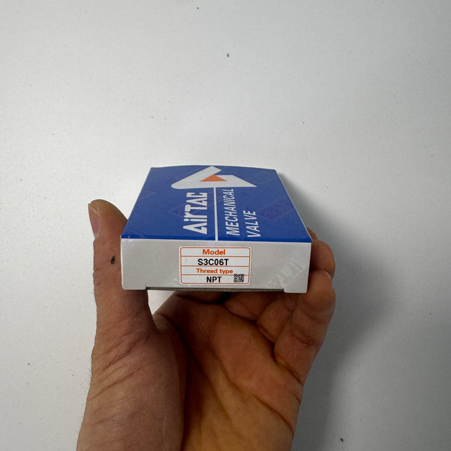 Airtac S3C-06: Manual Valve. 3 Way - S3C06T