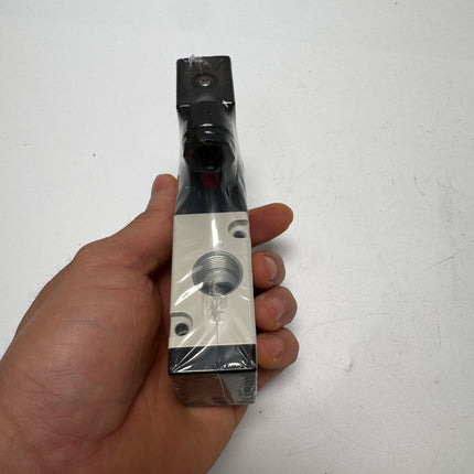 Airtac 3V310-10-NC: Solenoid valve(3/2 way) - 3V31010NCA