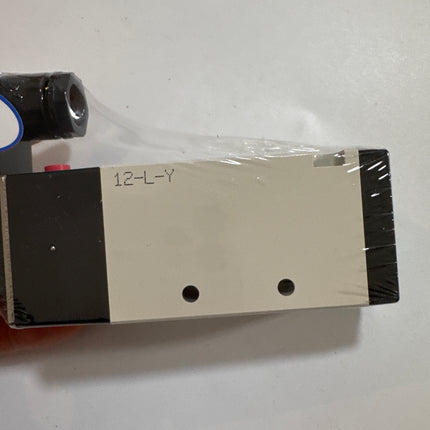 Airtac 4V310-08: Solenoid Air Valve(5/2,5/3 way) - 4V31008B