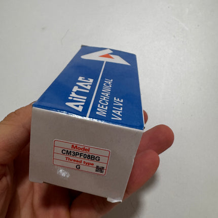 Airtac CM3PF-08: Manual Valve. 3 Way - CM3PF08BG