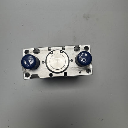 Airtac  TCL,TCM Series: Compound Type Three Axis Cylinder  - TCM40X100SG