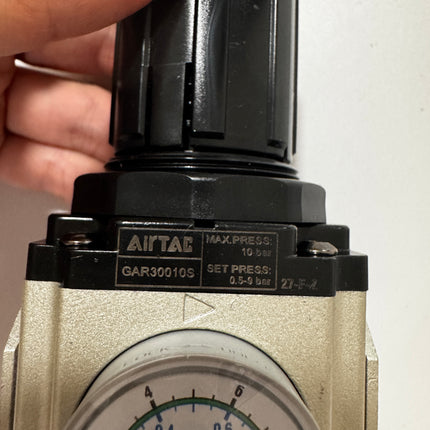 Airtac GAR300: Air Pressure Regulator - GAR30010SG