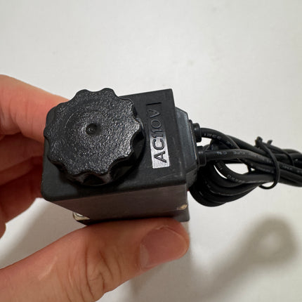 Airtac 4V210-08: Solenoid Air Valve - 4V21008CI