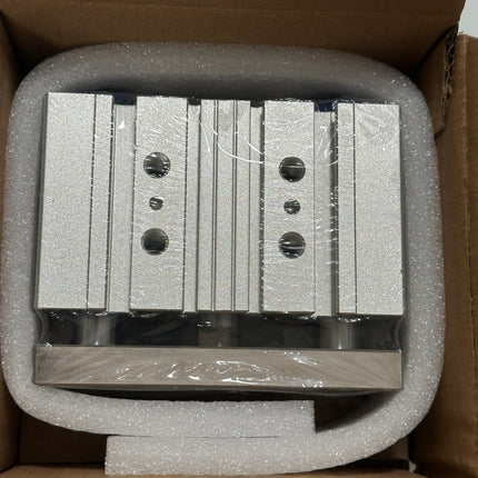 Airtac  TCL,TCM Series: Compound Type Three Axis Cylinder  - TCL32X30S