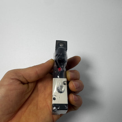 Airtac 3V110-06-NC: Solenoid valve(3/2 way) - 3V11006NCB