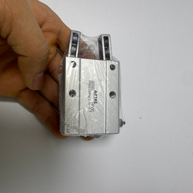 Airtac  HFY series: Y type pneumatic finger  - HFY20