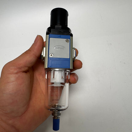 Airtac  GFR Series: Pressure regulating filter  - GFR20008MF1