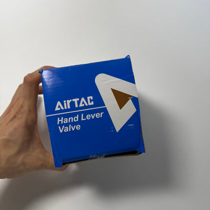 Airtac 4HV230-08: Hand Valve. Rotary Style - 4HV31008LT
