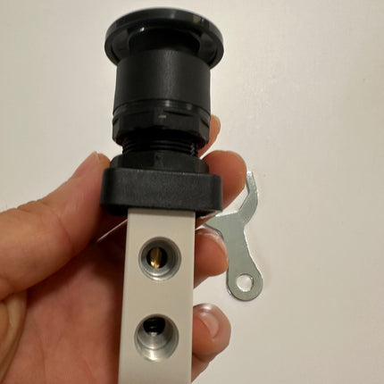 Airtac S3PM-06: Manual Valve. 3 Way - S3PM06BG