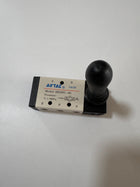 Airtac 4H230C-06: Hand Valve. Toggle Style - 4H230C06