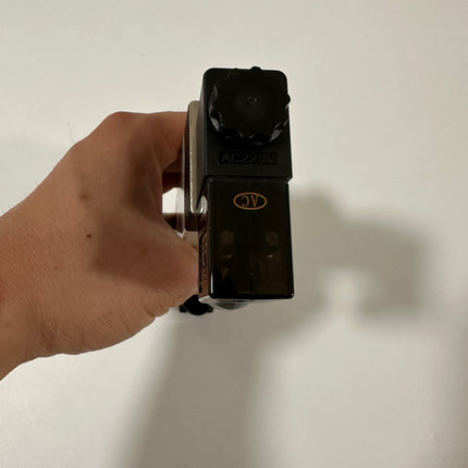 Airtac 4V330C-10: Solenoid Air Valve - 4V330C10AG