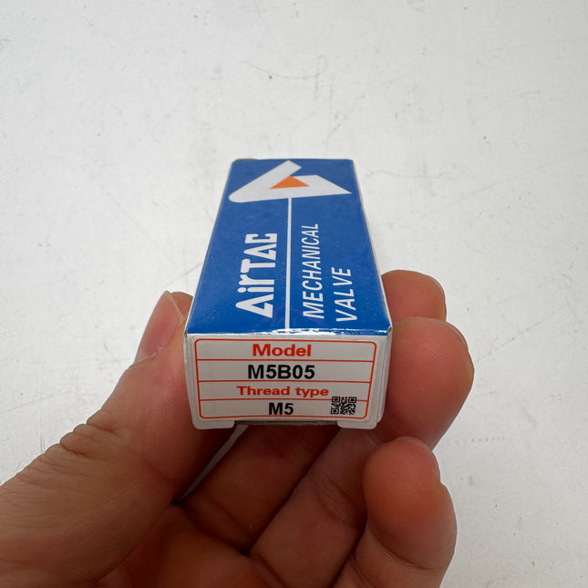 Airtac M5B-05: Manual Valve. Miniature. 5 Way - M5B05