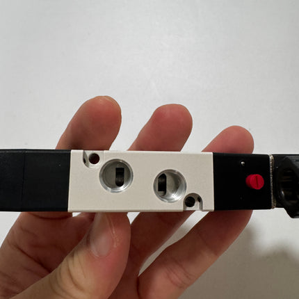 Airtac 4V130P-06: Solenoid Air Valve - 4V130P06F