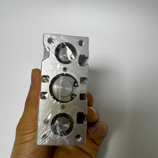 Airtac  TCL,TCM Series: Compound Type Three Axis Cylinder  - TCM20X20S