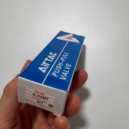 Airtac 4L210-06: Push Pull Valve. 5 Way - 4L21006T