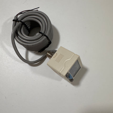 Airtac DPS-P1: Digital display pressure sensor - DPSP1B-10030T