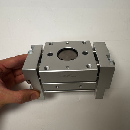 Airtac  HFT Series: Large Aperture Opening Clamp  - HFT25X40S