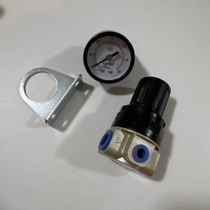 Airtac SDR200-08: Air Pressure Regulator  - SDR20008L2T