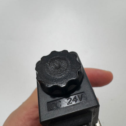 Airtac 3V310-10-NO: Solenoid valve(3/2 way) - 3V31010NOBIG