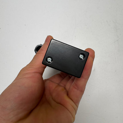 Airtac 3V310-10-NC: Solenoid valve(3/2 way) - 3V31010NCC-W