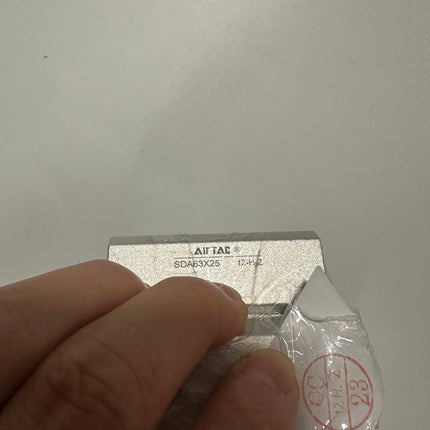 Airtac SDA: Compact Cylinder,Double Acting - SDA63X25