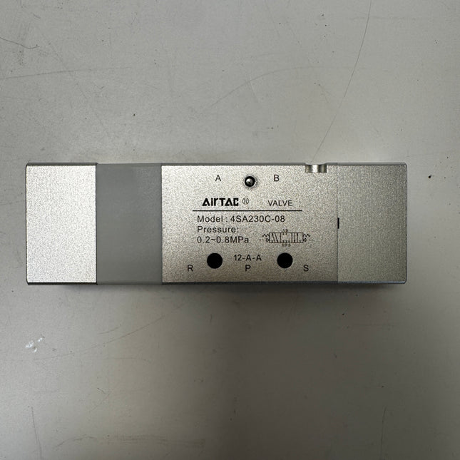 Airtac 5A230C-08: Air valve(5/2,5/3 way) - 5A230C08
