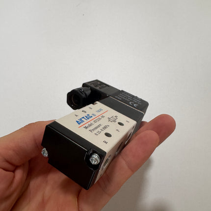 Airtac 4V210-06: Solenoid Air Valve - 4V21006B