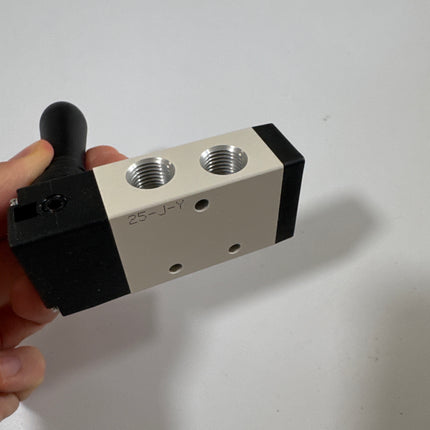 Airtac 4H210-08: Hand Valve. Toggle Style - 4H21008