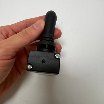 Airtac 4HA210-08: Hand Valve. Toggle Style - 4HA21008