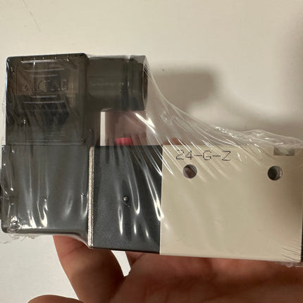 Airtac 3V210-08-NC: Solenoid valve(3/2 way) - 3V21008NCC