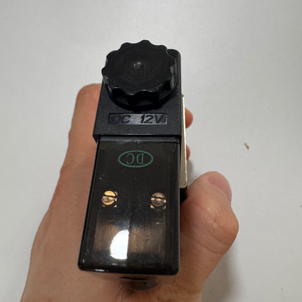 Airtac 3V310-08-NC : Solenoid valve(3/2 way) - 3V31008NCFT