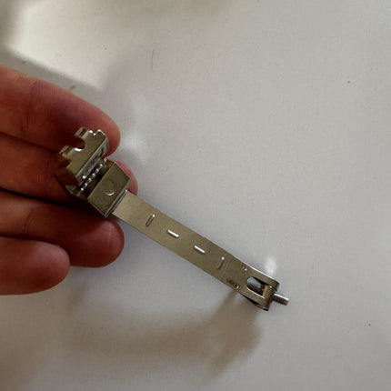 Airtac MQ: Mounting Bracket for Cylinder Position Sensor - F-MQS20