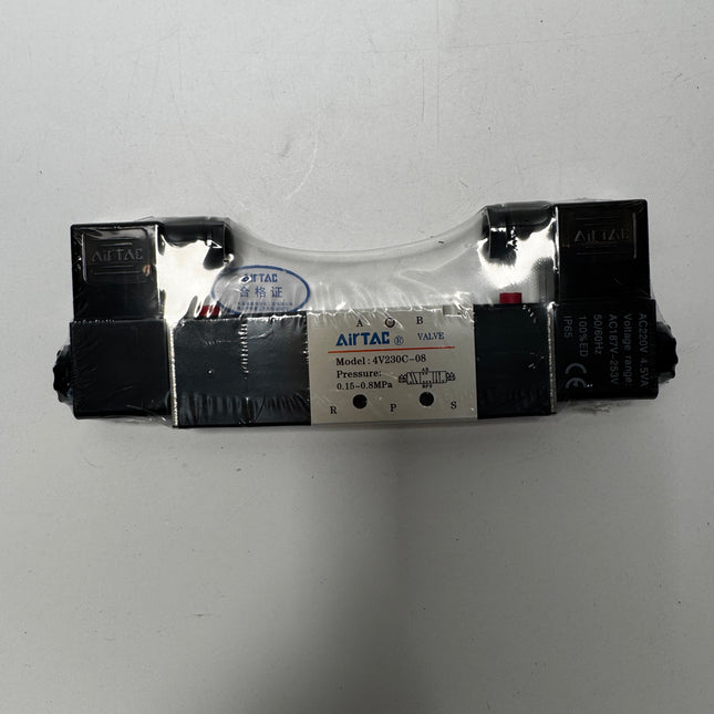 Airtac 4V230C-08: Solenoid Air Valve - 4V230C08A
