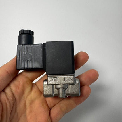 Airtac 2ST030-08: 2 Way Solenoid Valve - 2ST03008E