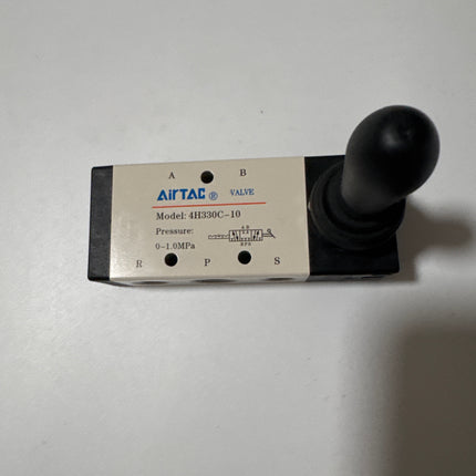 Airtac 4H330C-10: Hand Valve. Toggle Style - 4H330C10