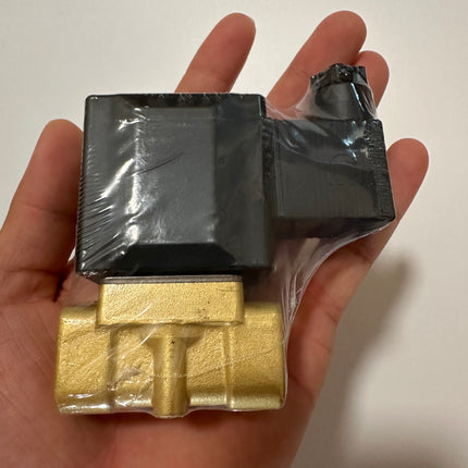 Airtac 2WH050-15: 2 Way Solenoid Valve - 2WH05015A