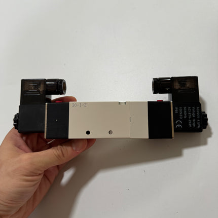 Airtac 4V330C-10: Solenoid Air Valve - 4V330C10AG-W