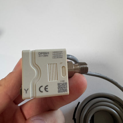 Airtac DPS-N1: Digital display pressure sensor - DPSN1B-10030
