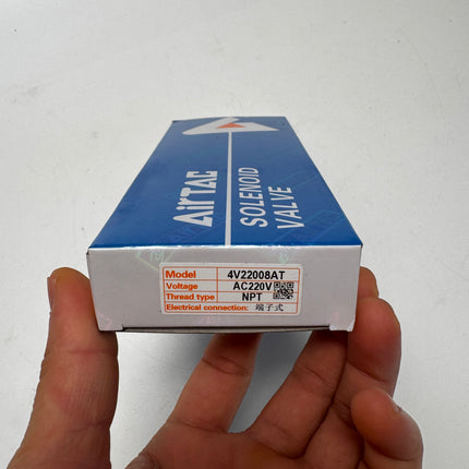 Airtac 4V220-08: Solenoid Air Valve - 4V22008AT